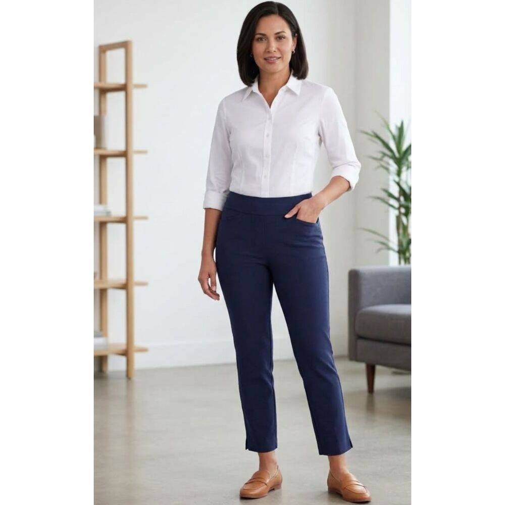 Chico's Brigitte Pull-On Slim Crop Pants Navy Blue Women's Size XS (Chico's 00)